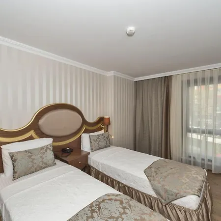 The Szálloda 4*