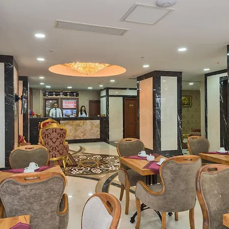 Hotel The