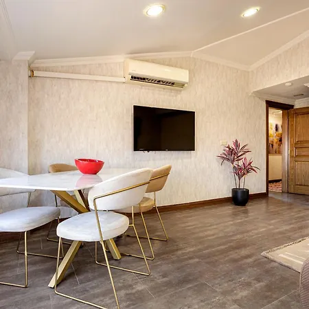 The Hotel 3*